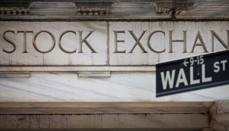 En el comienzo de una semana clave, Wall Street terminó con leves ganancias