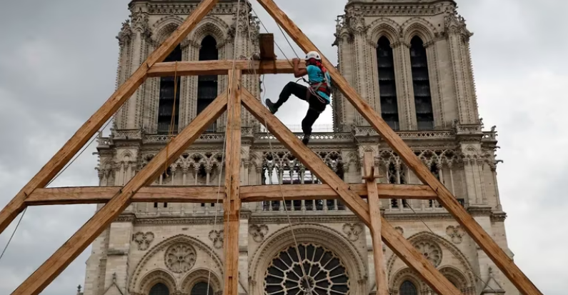 Avanza rápidamente la reconstrucción de la catedral de Notre Dame: ya hay fecha de reapertura
