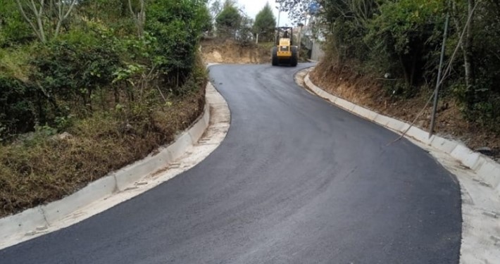 Habilitan ruta alterna en Cartago para evitar tránsito entre Taras-La Lima
