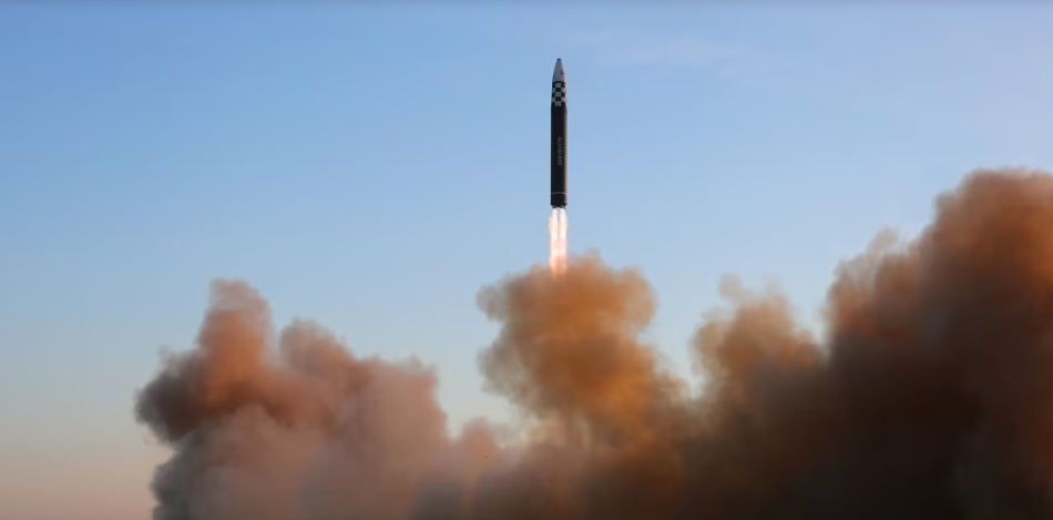 Corea del Norte: ensayo del domingo simuló contraataque nuclear