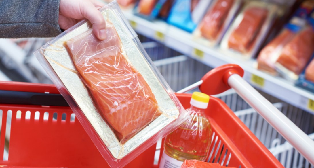 ¿Comprará productos en Semana Santa? Estudio evidencia diferencias de precios de hasta 129% en sardinas y 218% en atunes