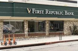 Vuelven los temores bancarios en EEUU: la acción de First Republic Bank se derrumba 20% por salidas de depósitos