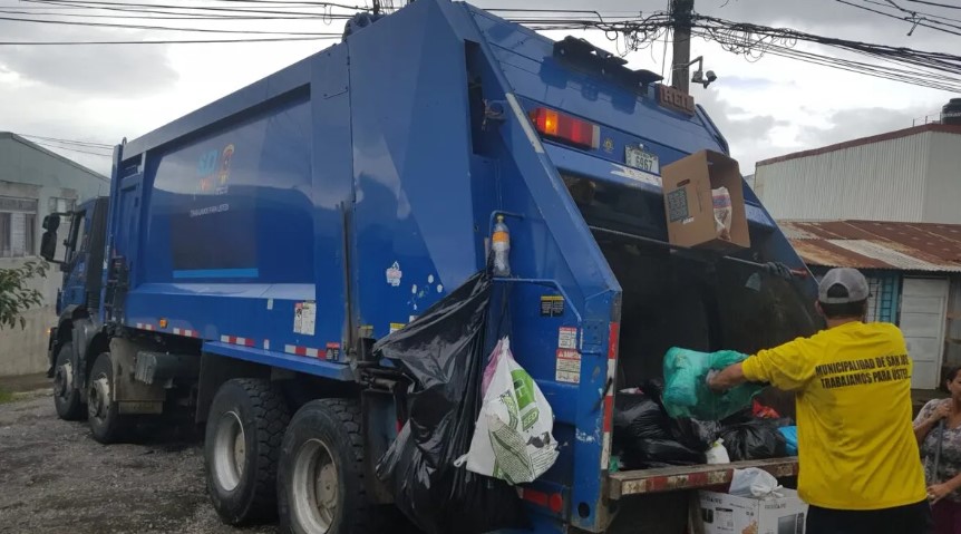 Sindicato alertó sobre crisis de recolección de basura en San José: Municipalidad dará ‘altísima prioridad’ a la situación
