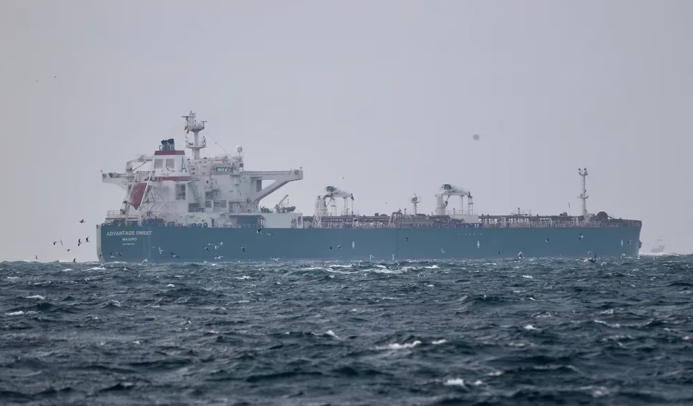 Irán capturó en aguas internacionales un buque que llevaba petróleo con destino a Estados Unidos