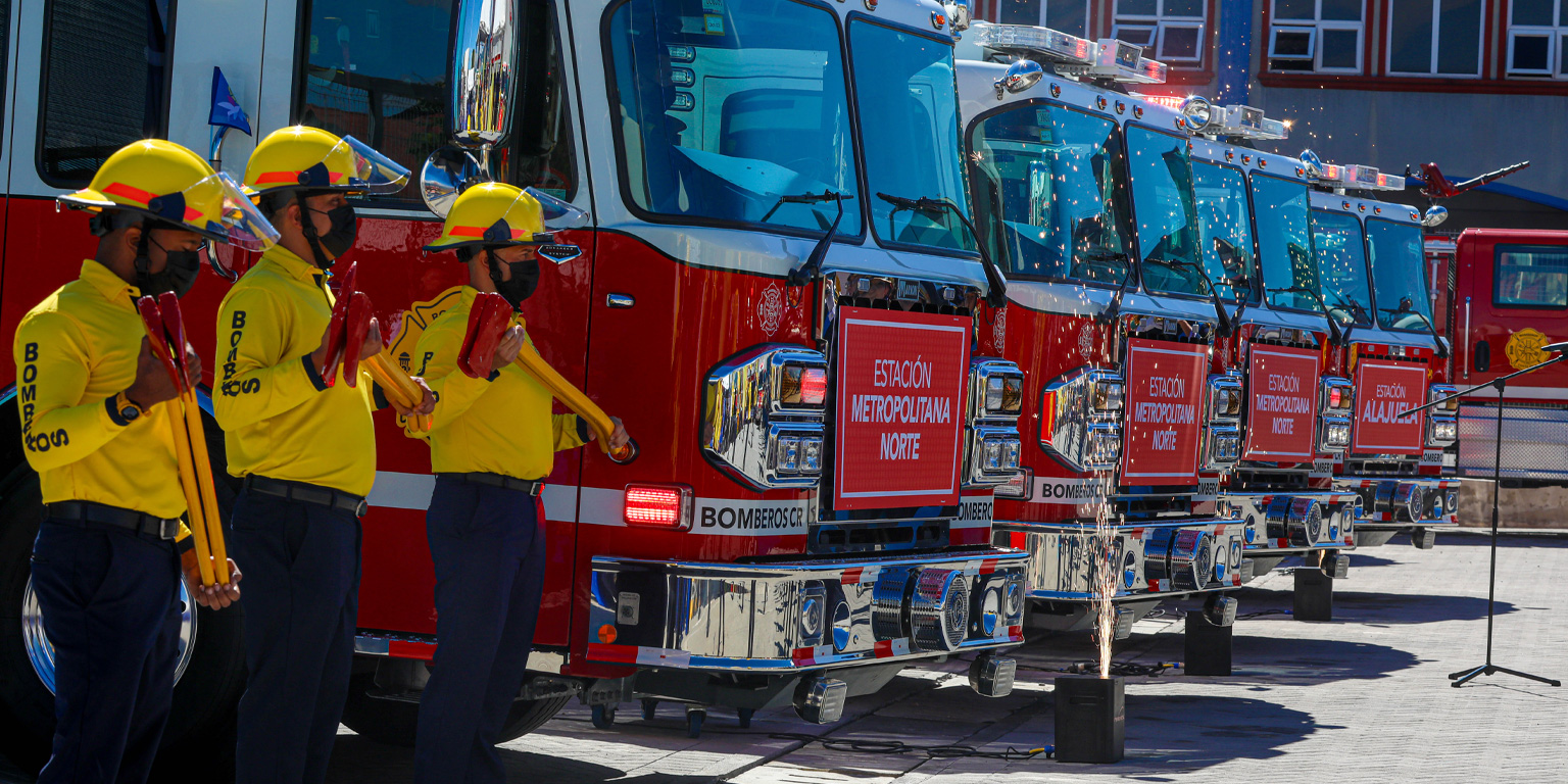 Bomberos atendieron incendio en vivienda de 120 metros cuadrados en el centro de San José