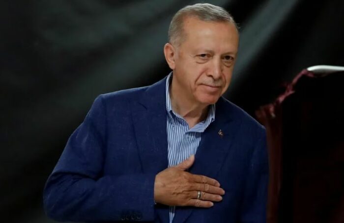Erdogan se impuso en la segunda vuelta electoral de Turquía, gobernará hasta 2028 y crece el temor por mayor autoritarismo