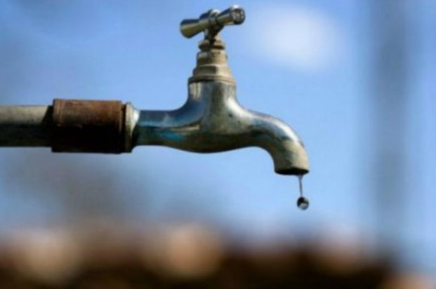 Defensoría registra 47 denuncias en mayo por incumplimientos en horarios de racionamiento de agua