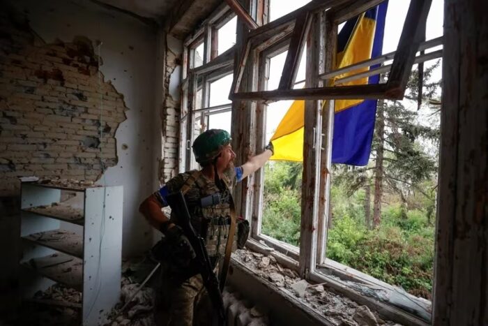 Ucrania destruyó cinco depósitos de municiones de Rusia y tres de sus puestos de mando