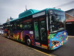 Costa Rica inicia proceso para que sector privado incorpore autobuses eléctricos al transporte público