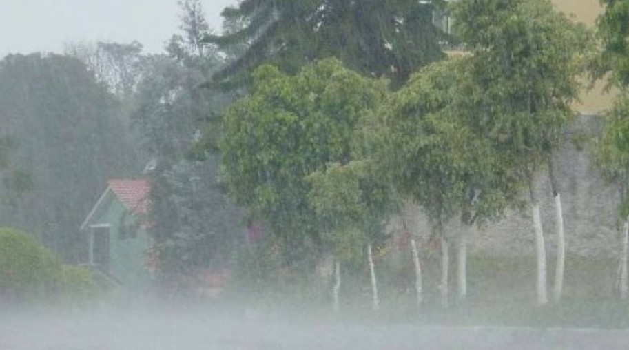 IMN prevé fin de semana de lluvias ante paso de la Onda Tropical No. 7 el próximo domingo
