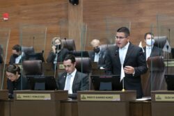 Nueva República descarta apoyar mociones de censura contra ministro de Hacienda: PUSC lo analizará