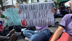 Estudiantes se manifiestan en San Pedro y Heredia: Piden eliminar pruebas nacionales estandarizadas del MEP