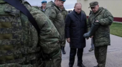 Tras la rebelión del Grupo Wagner, Vladimir Putin intenta reforzar su poder premiando a los militares leales