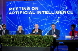Joe Biden anunció un acuerdo con las empresas tecnológicas sobre la seguridad de la inteligencia artificial