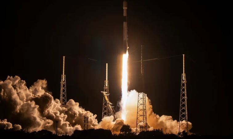 SpaceX lanzó con éxito el satélite Intelsat G-37 para mejorar los servicios de telecomunicaciones en Norteamérica
