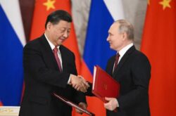 Rusia elude las sanciones e importa miles de millones de dólares en mercancías usadas con fines militares a través de China y Hong Kong
