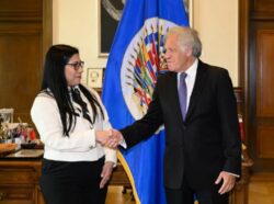 El Salvador busca que la OEA envíe una misión de observación para las elecciones de 2024 en las que Bukele irá por otro mandato