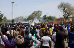 Italia y Francia iniciaron operaciones para evacuar a sus ciudadanos tras el golpe de estado en Níger