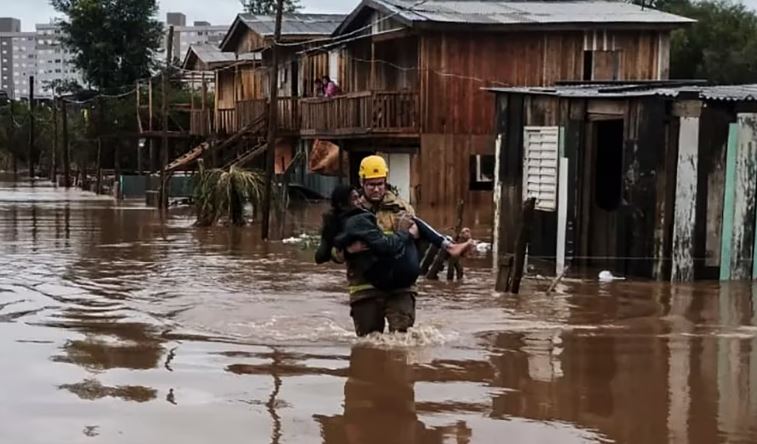 Un inusual ciclón extratropical azotó el sur de Brasil: al menos 22 muertos y miles de evacuados