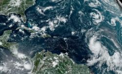 El huracán Lee se fortalece en el Atlántico y sus olas amenazan a las islas del Caribe: EEUU emitió la alerta “código whiskey”