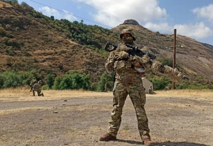 Azerbaiyán lanzó un ataque contra grupos separatistas en Nagorno-Karabaj, la zona en disputa con Armenia