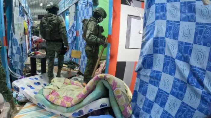 Ecuador: 2.300 militares y policías realizan un operativo en la cárcel de Esmeraldas, una de las más peligrosas del país