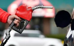 RECOPE y ARESEP chocan por nuevo trámite de aumento en precio de los combustibles
