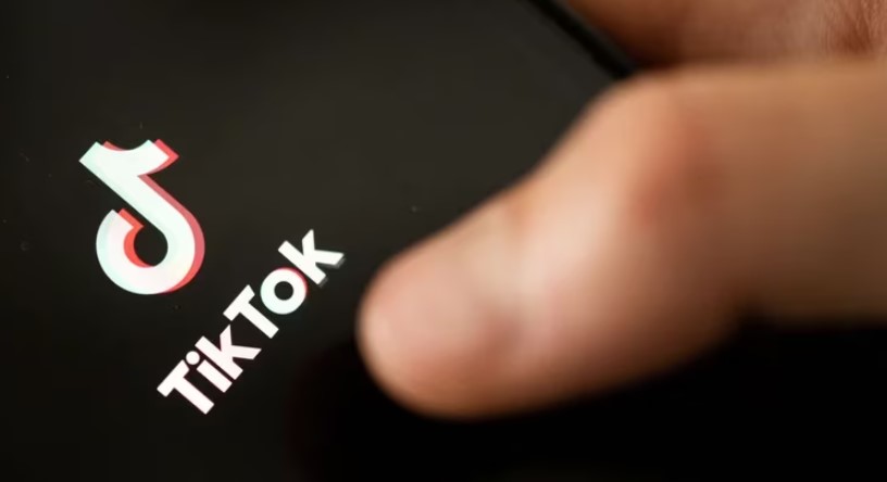 La Unión Europea aplicó una millonaria multa a TikTok por no proteger los datos de los menores