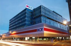 BCR realizó reintegro de fondos a clientes afectados por rebajos duplicados