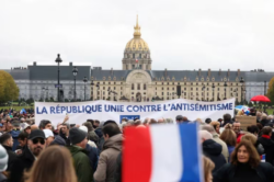 Los franceses marchan contra el antisemitismo tras un alarmante aumento de ataques hacia los judíos