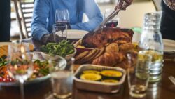Restaurantes se preparan con platillos especiales y promociones para el ‘Día de Acción de Gracias’