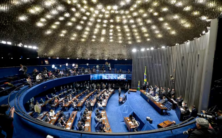La nueva reforma tributaria aprobada en Brasil abre el debate por el riesgo de debilitar la economía