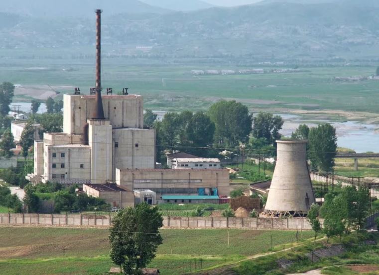 Corea del Norte quiere aumentar la producción de combustible para bombas en su principal instalación nuclear