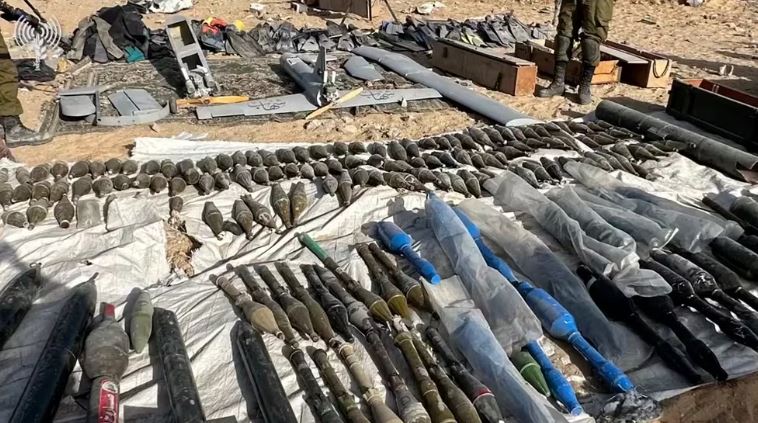 El Ejército de Israel descubrió uno de los mayores depósitos de armas terroristas desde el inicio de la operación en Gaza