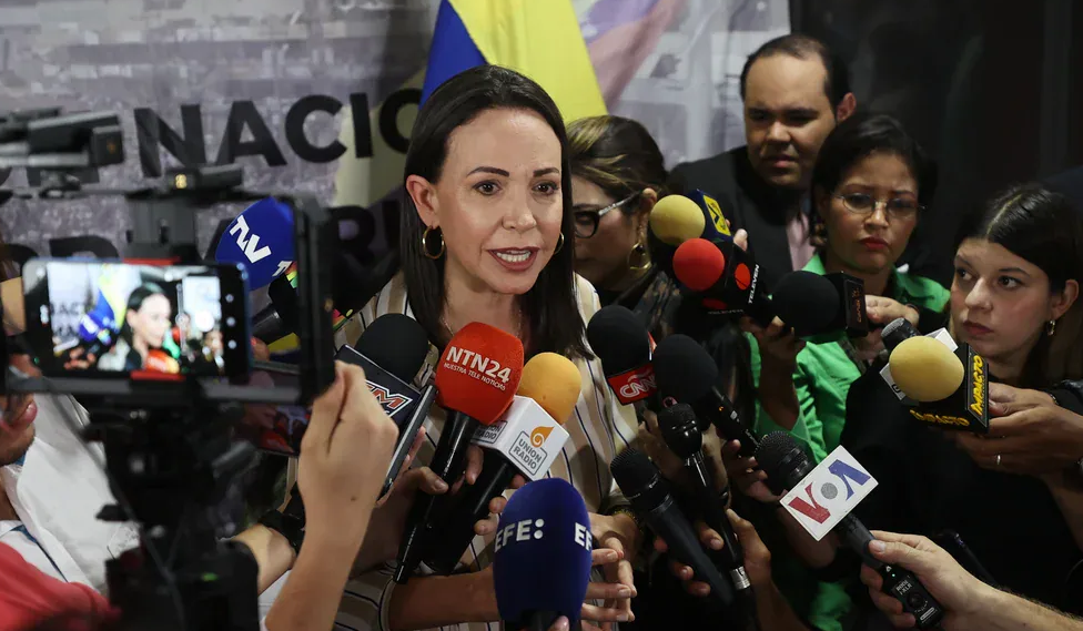La Justicia venezolana mantiene en suspenso su decisión sobre la inhabilitación de María Corina Machado