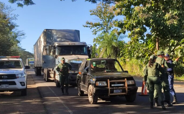 Refuerzan presencia policial en cantones fronterizos para evitar ingresos irregulares