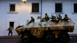 Violencia en Ecuador: incertidumbre por el estado de los guías penitenciarios secuestrados en cinco prisiones