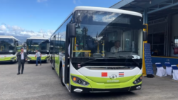 Buses eléctricos donados por China funcionarán en rutas fuera del GAM