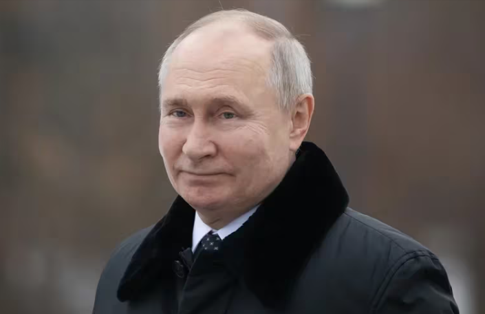 Vladimir Putin se registró formalmente como candidato para ser elegido por quinta vez como presidente Rusia