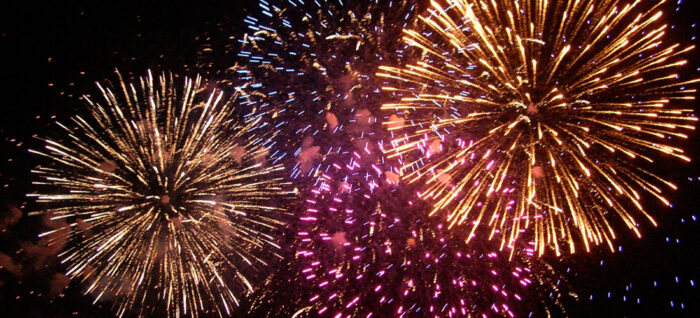 Celebración de Año Nuevo dejó incendio en San Rafael de Heredia por juego de pólvora