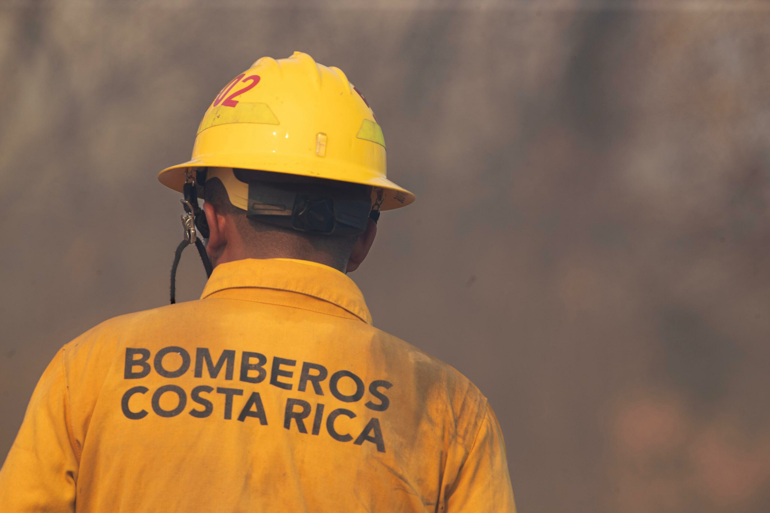 Bomberos contabiliza 10 incendios forestales en lo que va del año tras emergencias reportada en Esparza y Playas del Coco este fin de semana