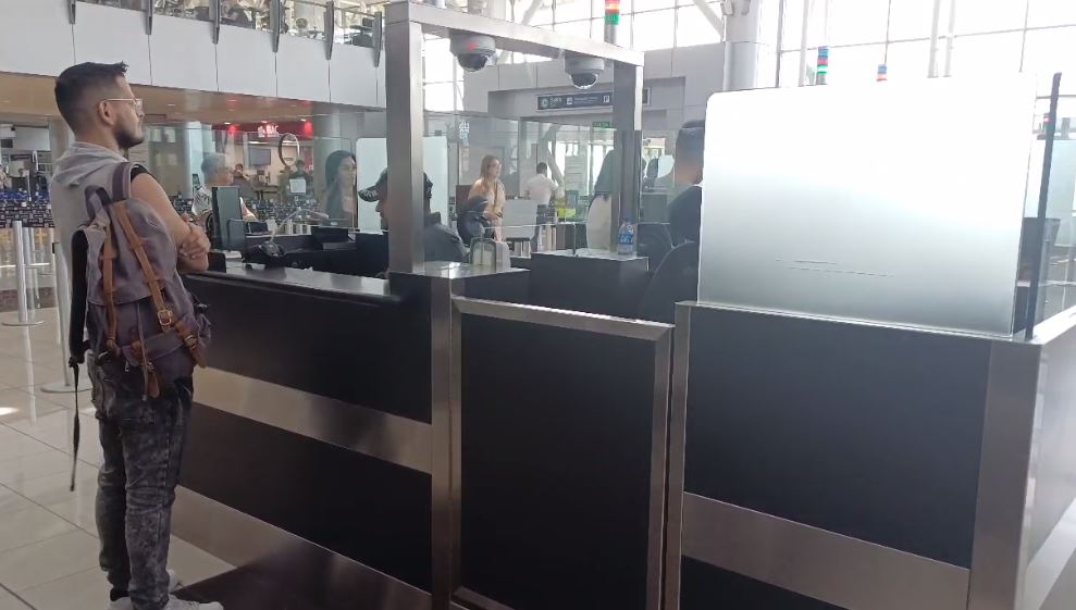 Aeropuerto Juan Santamaría rompió récord este sábado: Más de 26 mil personas pasaron por terminal aérea