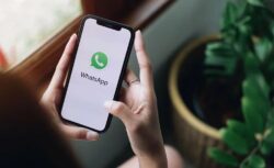 WhatsApp vuelve a ser azul en iPhone, este es el cambio de Apple