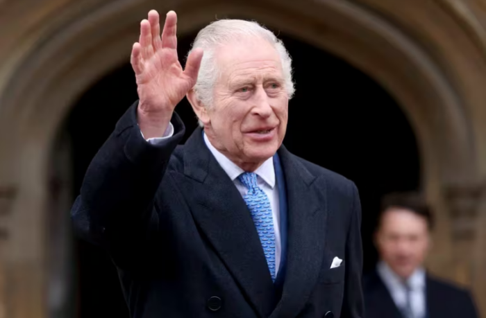 El rey Carlos III retomará sus labores públicas tras progresar en su tratamiento contra el cáncer
