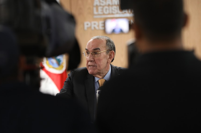 Rodrigo Arias suma 30 votos para continuar en la Presidencia de la Asamblea Legislativa: Dos diputados del PUSC lo apoyarán