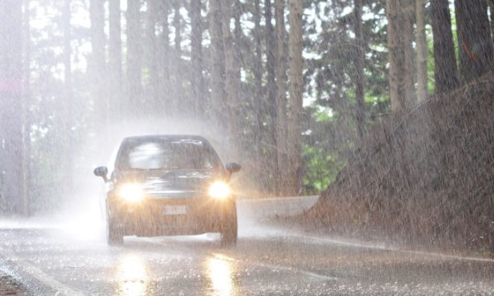 Puntarenas, Guanacaste y Alajuela tienen las carreteras con más condiciones deslizantes del país