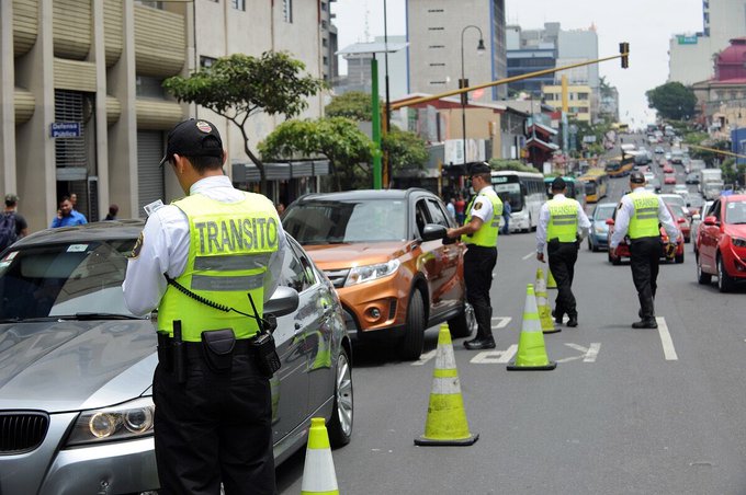 5 mil conductores fueron multados por no portar algún implemento de emergencia en lo que va del año