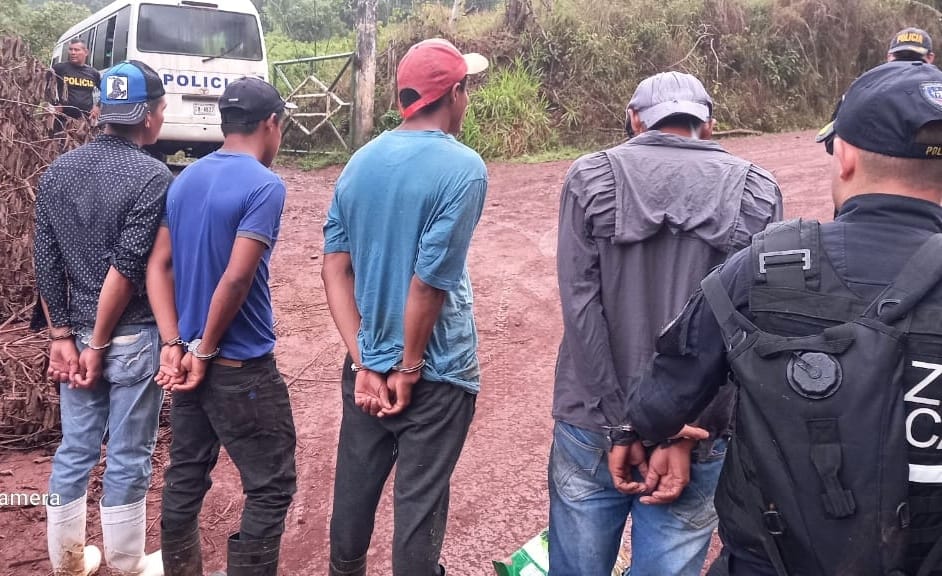 Policía de Migración registra 43 personas detenidas en lo que va del año por minería ilegal